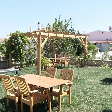 Duygulu Apart Urla